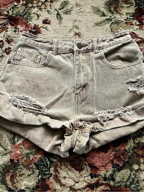 Mustard Seed mocha brown distressed denim high rise shorts